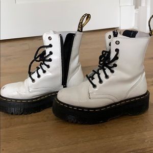 Doc Martens JADON white leather boots